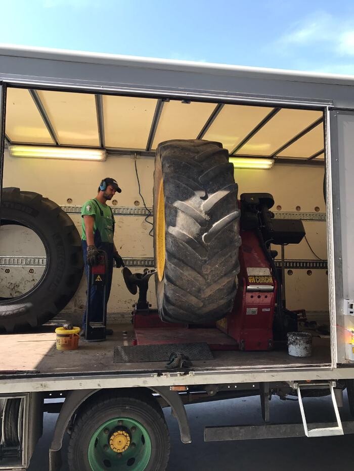 Images Euromaster Sedall Pneumatici