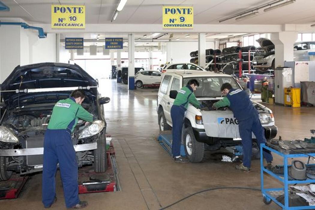 Images Euromaster Sedall Pneumatici