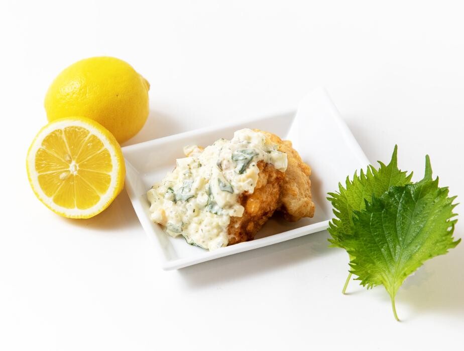 Images 骨付鳥、からあげ、ハイボール がブリチキン。山形駅前店