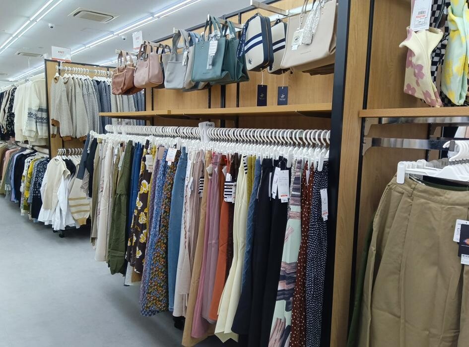 Images ラックラック コーナン港北インター店