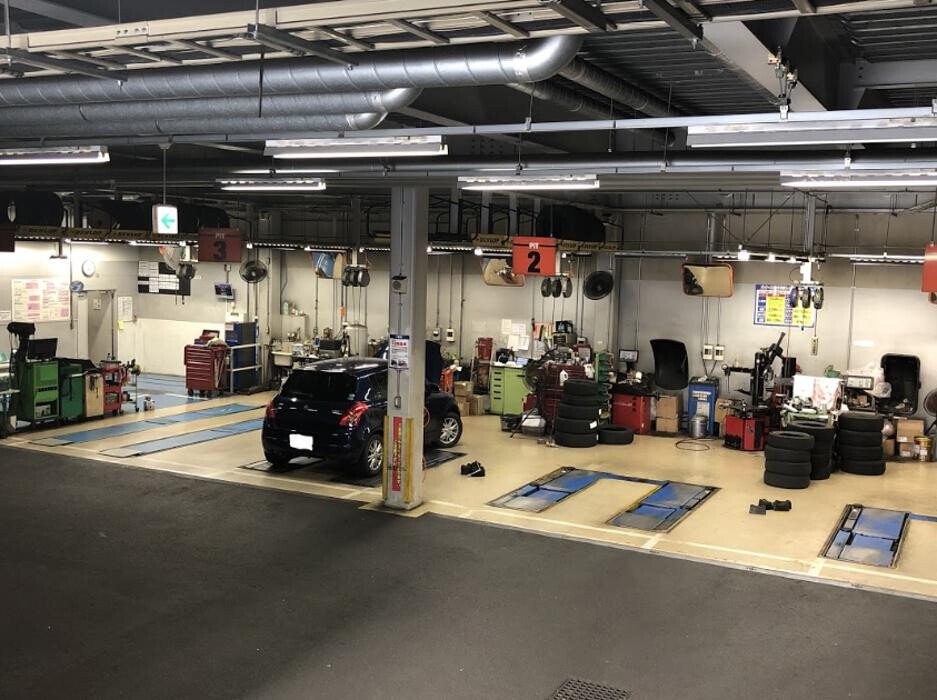 Images オートバックス東戸塚