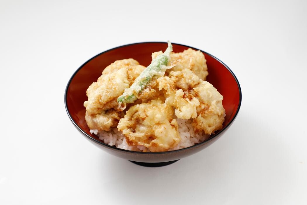 Images からあげ、定食、丼 がブリチキン。ららぽーと名古屋みなとアクルス店