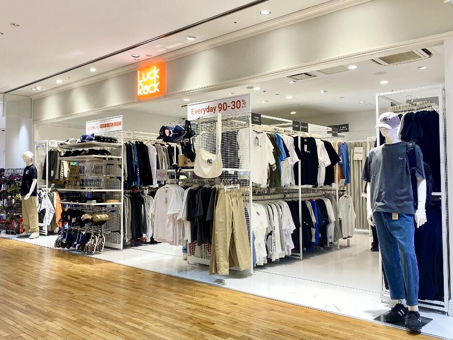 Images ラックラック 東急プラザ表参道｢オモカド｣店