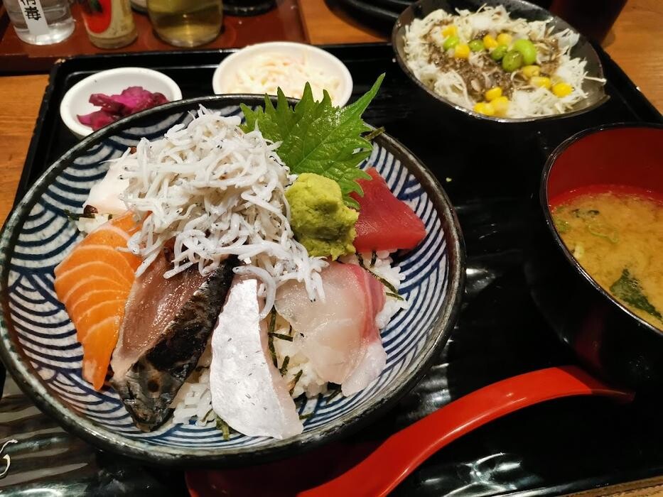 Images 大衆屋台酒場 まじめや 大阪駅前第2ビル店