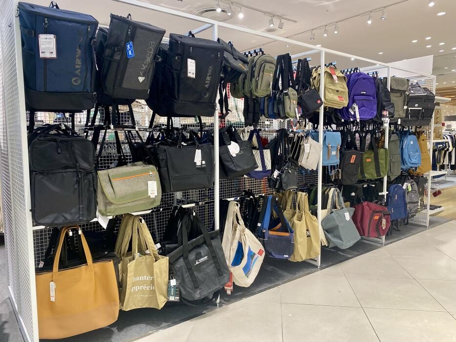 Images ラックラック なんばマルイ店