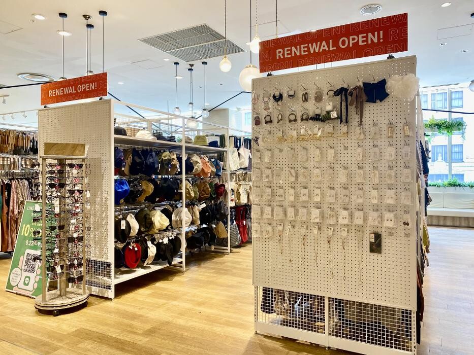 Images ラックラック なんばマルイ店