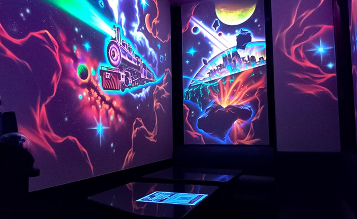 Images カラオケ館 小倉本店