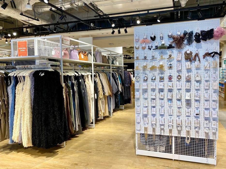 Images ラックラック LINKS UMEDA店