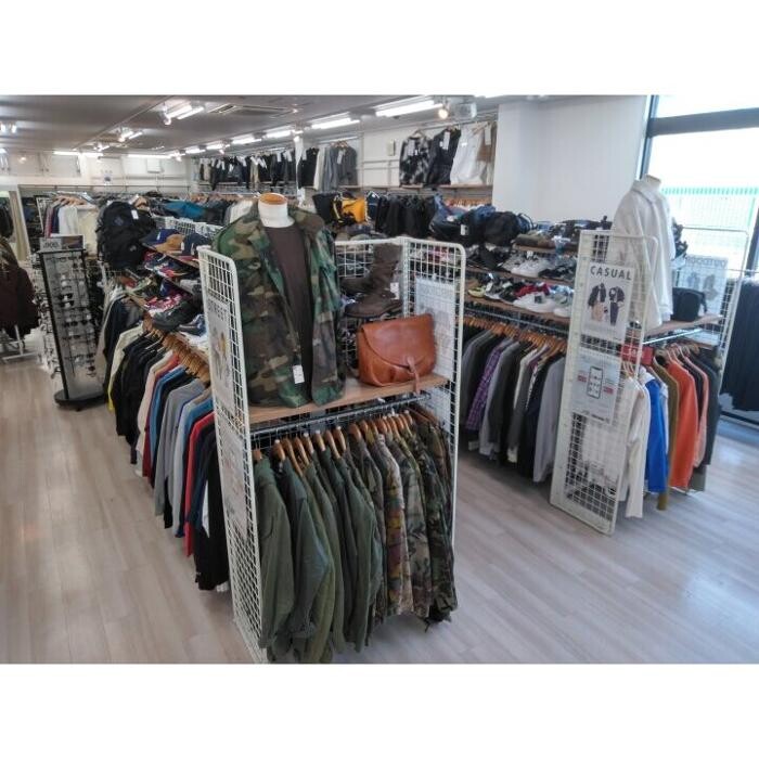 Images セカンドストリート東香里店