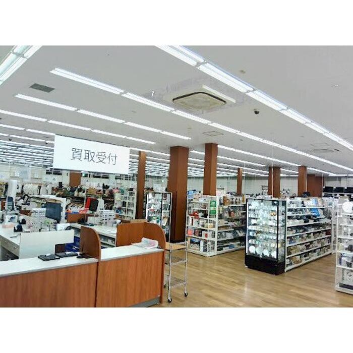 Images セカンドストリート東大阪店