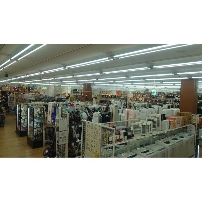 Images セカンドストリート函館昭和店