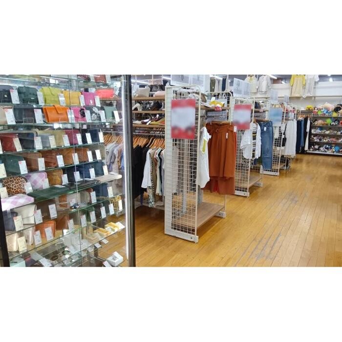 Images セカンドストリート青森柳川店