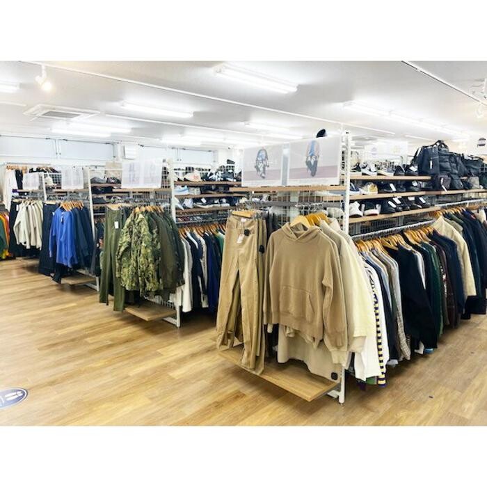 Images セカンドストリート横浜六浦店