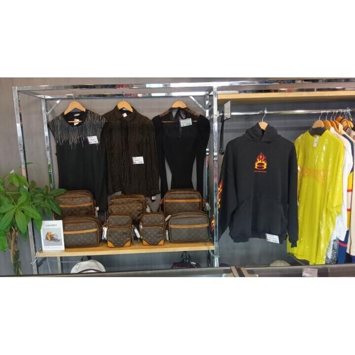 Images セカンドストリート四条河原町店