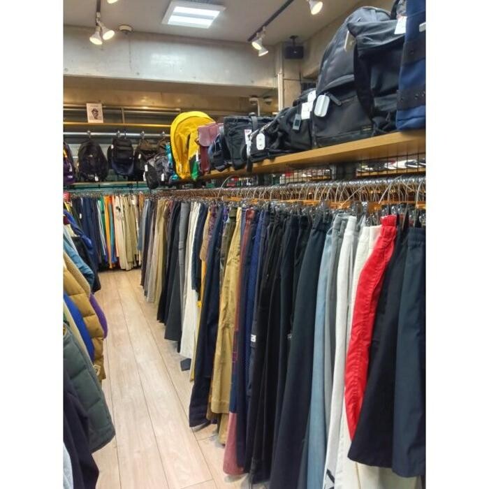 Images セカンドストリート吉祥寺サンロード店