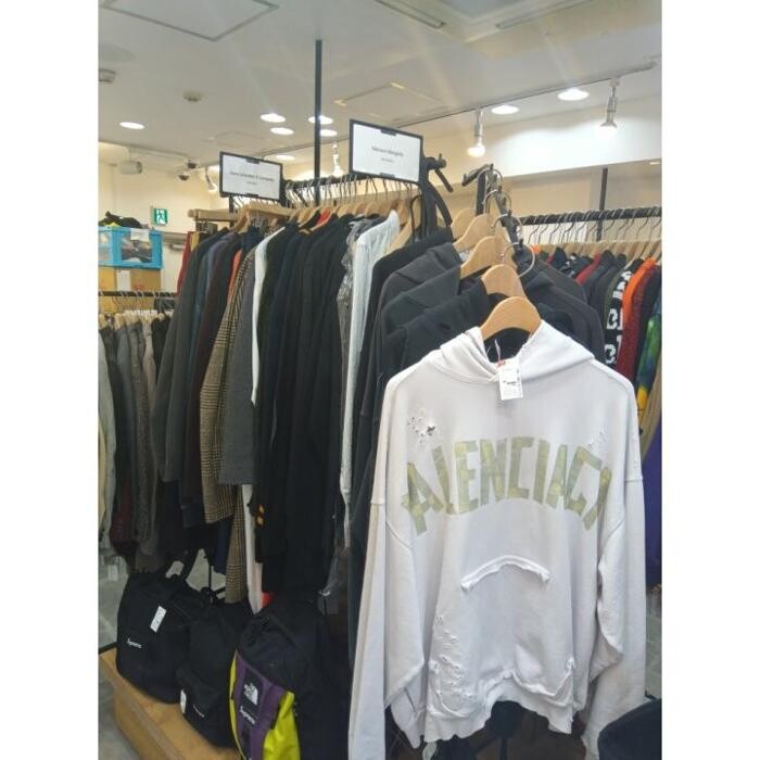 Images セカンドストリート新宿店