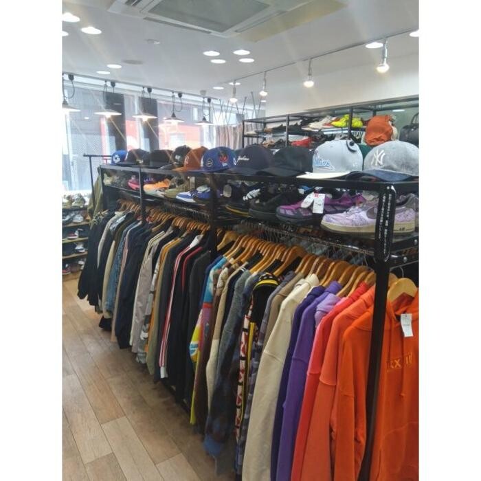 Images セカンドストリート新宿店