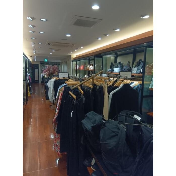 Images セカンドストリート三条河原町通店