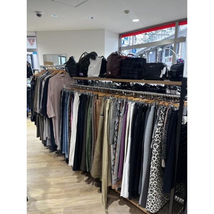 Images セカンドストリート長崎浜町店
