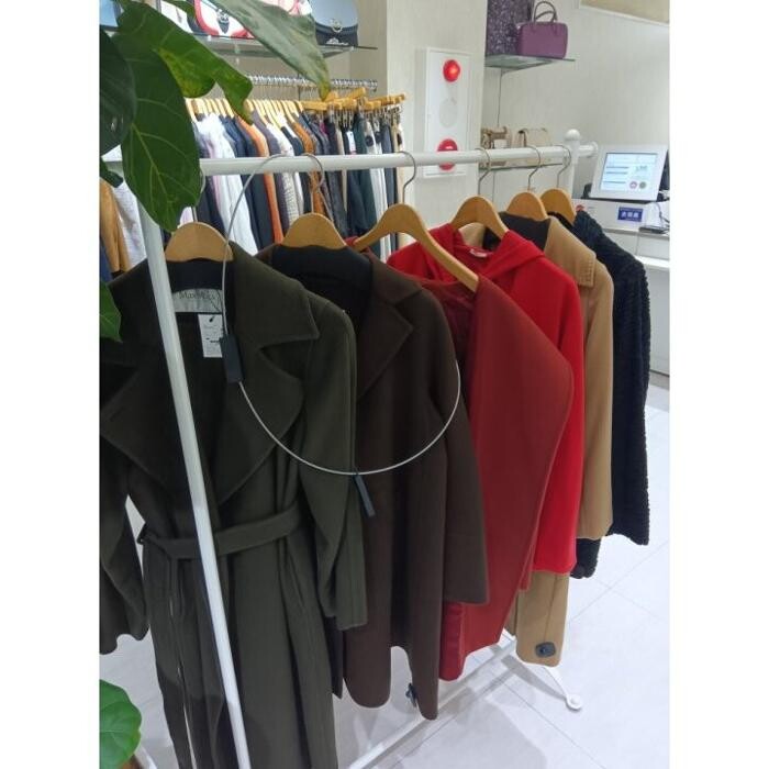 Images セカンドストリート大須万松寺通ブランド専門店