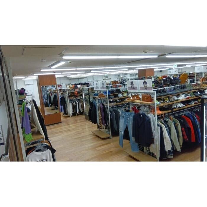 Images セカンドストリート名古屋黒川店