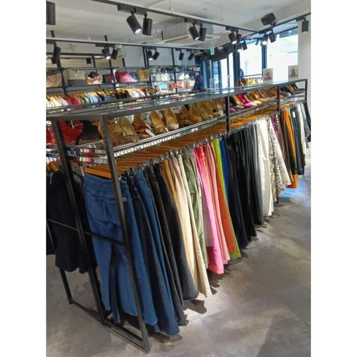 Images セカンドストリート代官山店