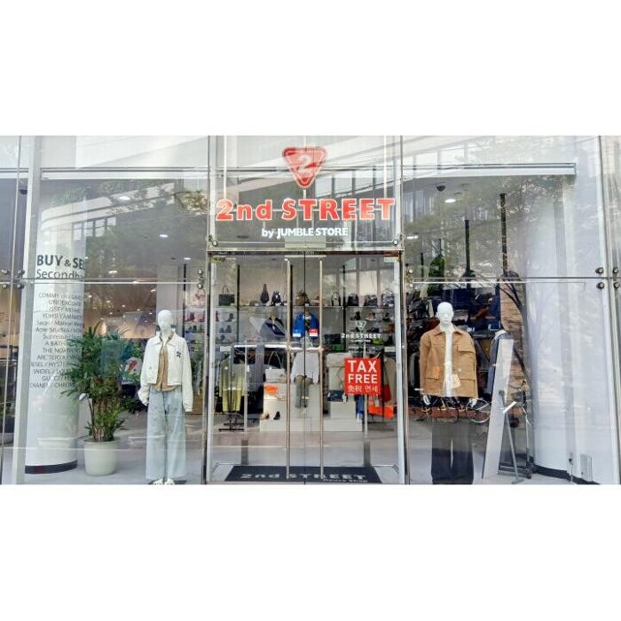 Images セカンドストリート梅田店