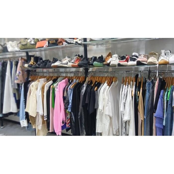 Images セカンドストリート梅田店