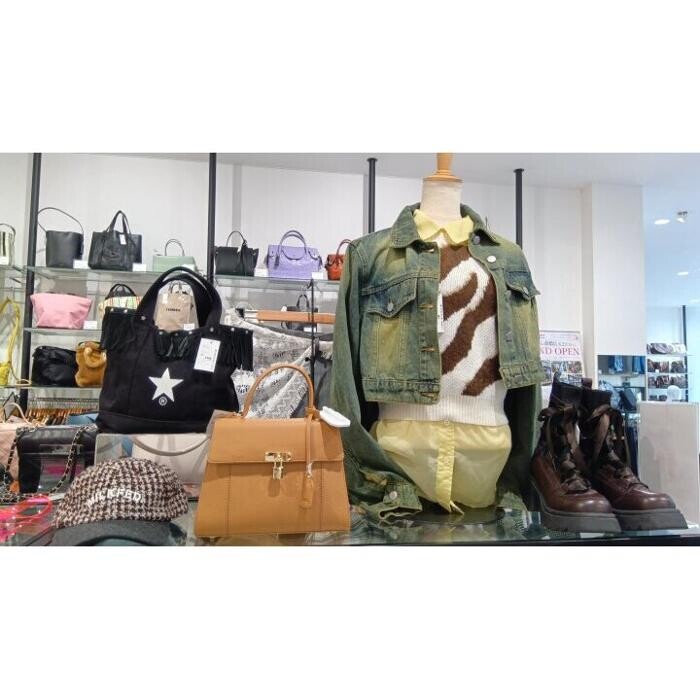 Images セカンドストリート梅田店