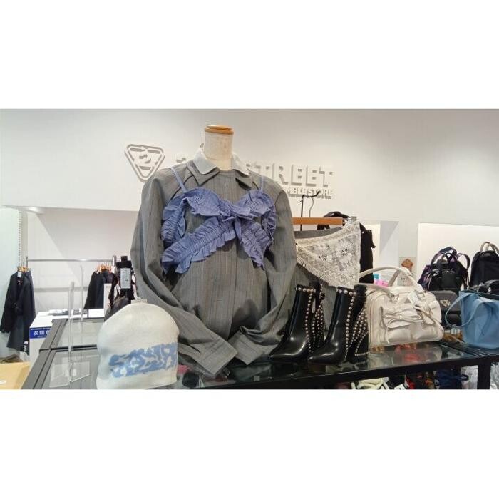 Images セカンドストリート梅田店
