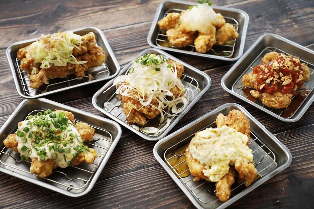 Images からあげ、定食、丼 がブリチキン。イオンモール土岐店