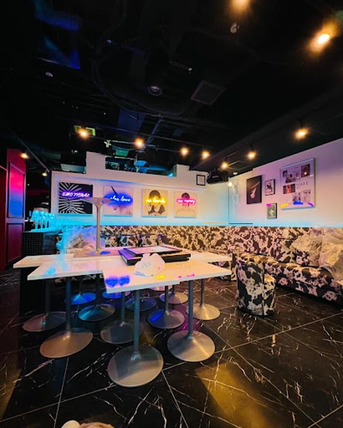 Images 株式会社アイラブハッピー