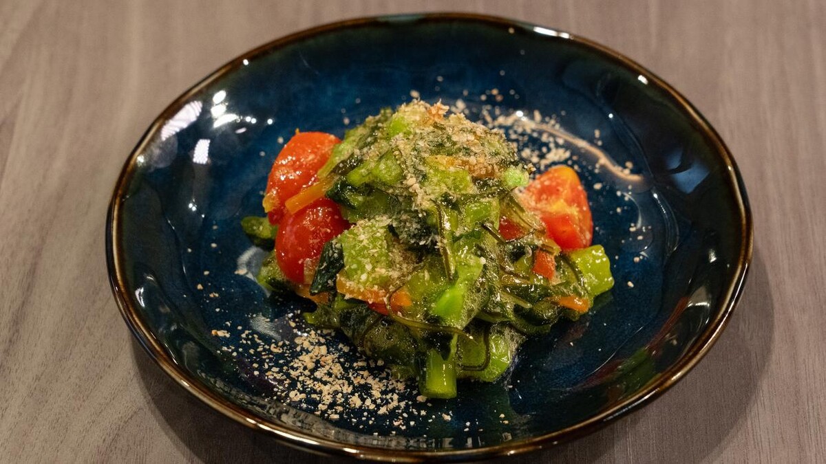 Images 鍋・海鮮居酒屋 伊勢海老たくと 大阪 本町店
