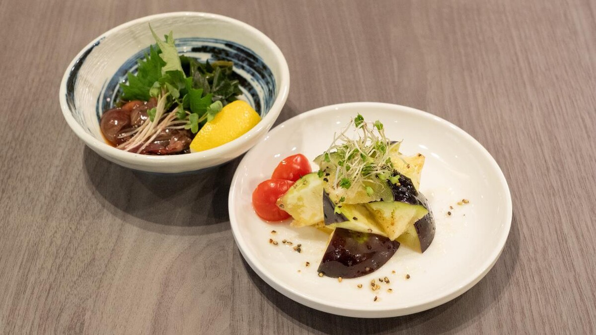 Images 鍋・海鮮居酒屋 伊勢海老たくと 大阪 本町店