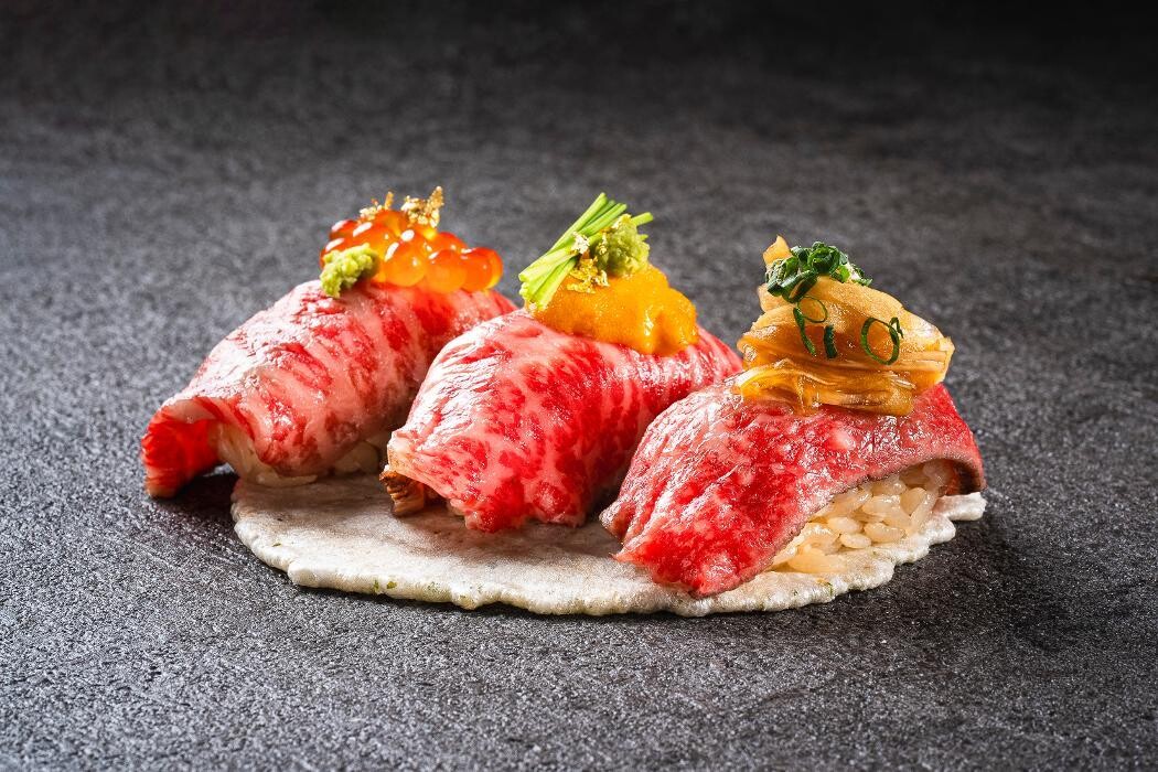 Images Wagyu Sushi Ginza USHIAWASE 銀座うしあわせ