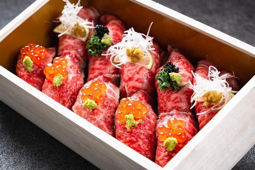 Images Wagyu Sushi Ginza USHIAWASE 銀座うしあわせ