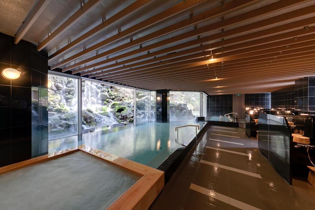 Images 蓼科グランドホテル滝の湯