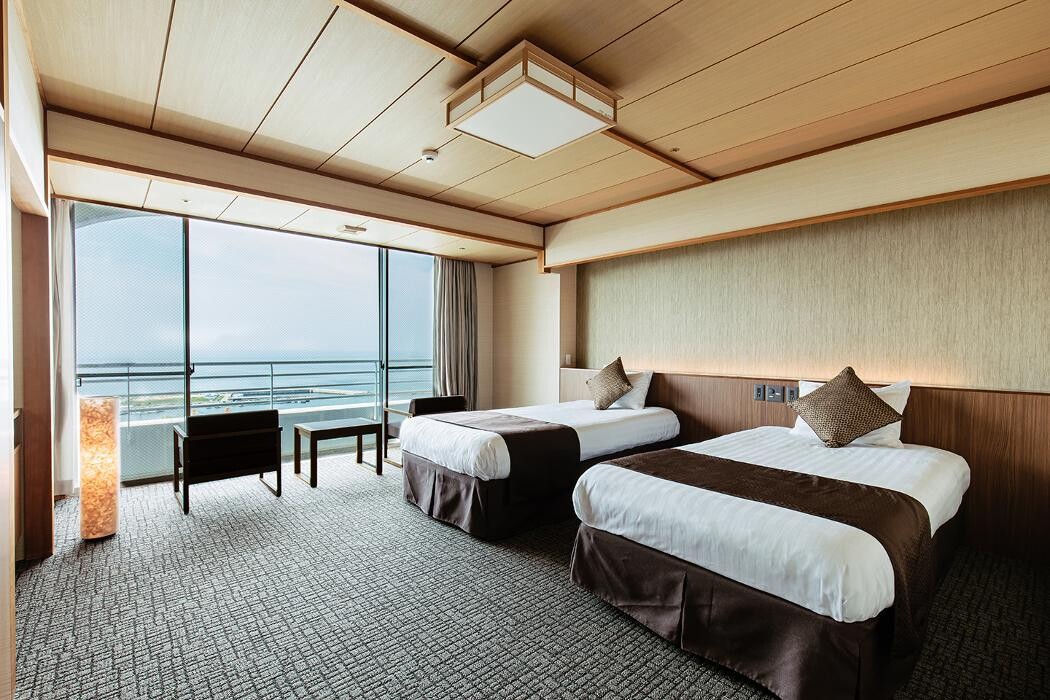 Images 亀の井ホテル 淡路島
