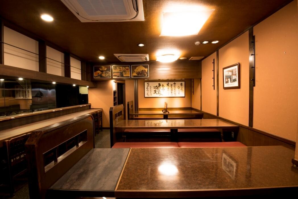 Images 宮崎地鶏炭火焼 焼き鳥 車 蛍池店