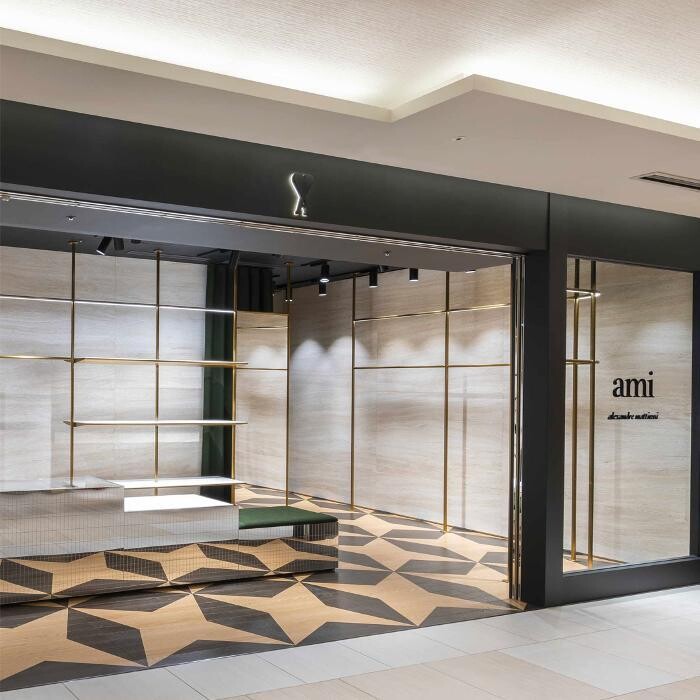 Images AMI Paris - Tokyo Ginza Six