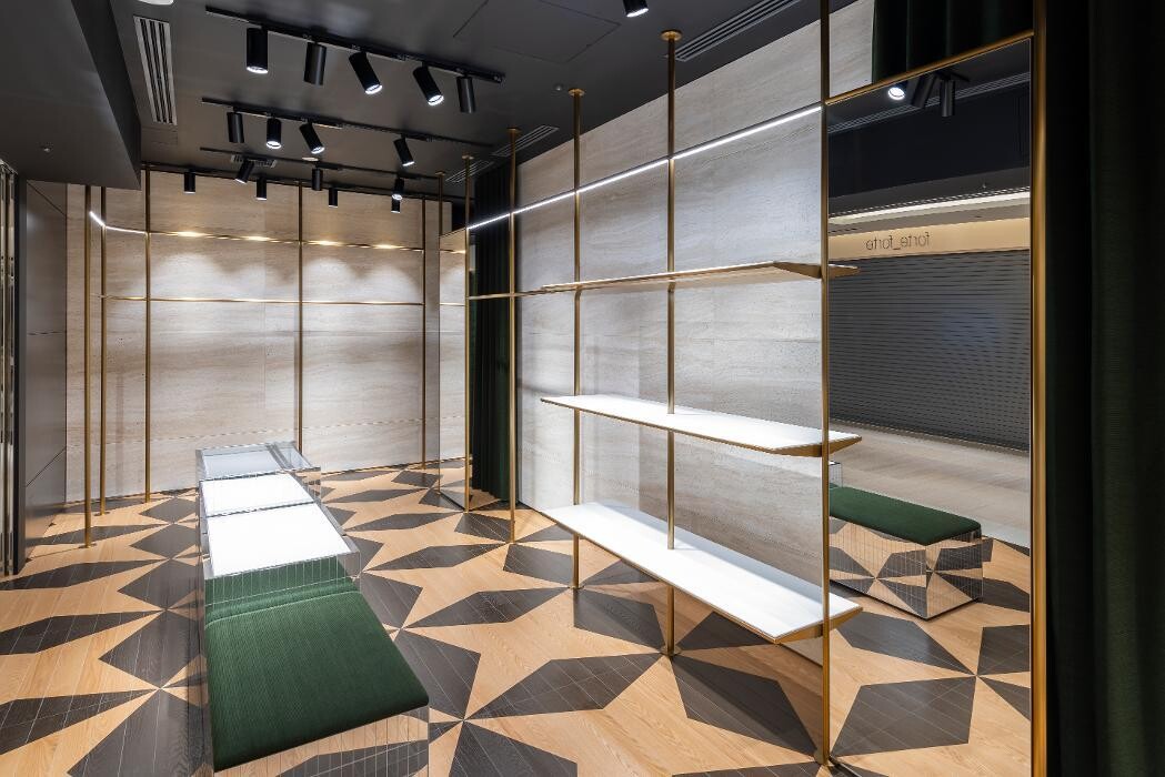 Images AMI Paris - Tokyo Ginza Six
