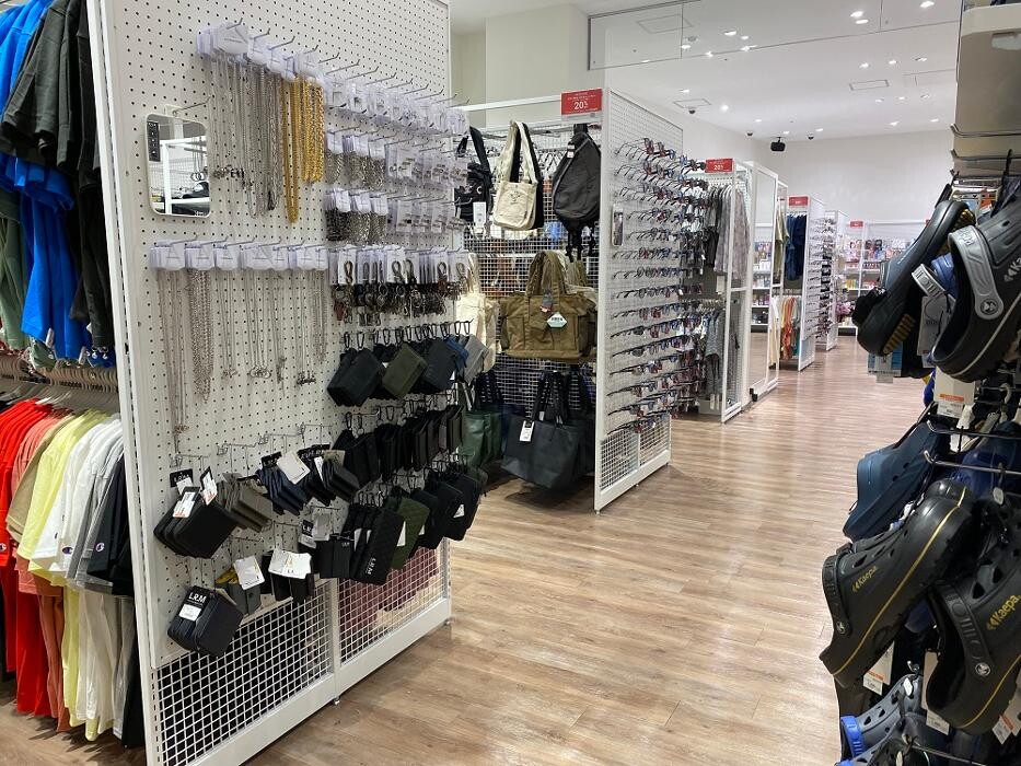 Images ラックラック イオンモール座間店