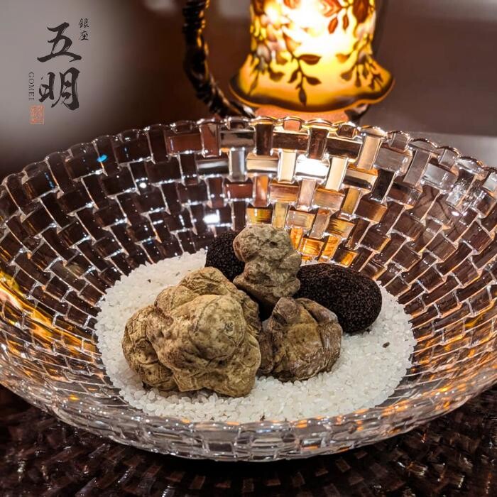 Images 秋田牛鉄板焼き 銀座 五明