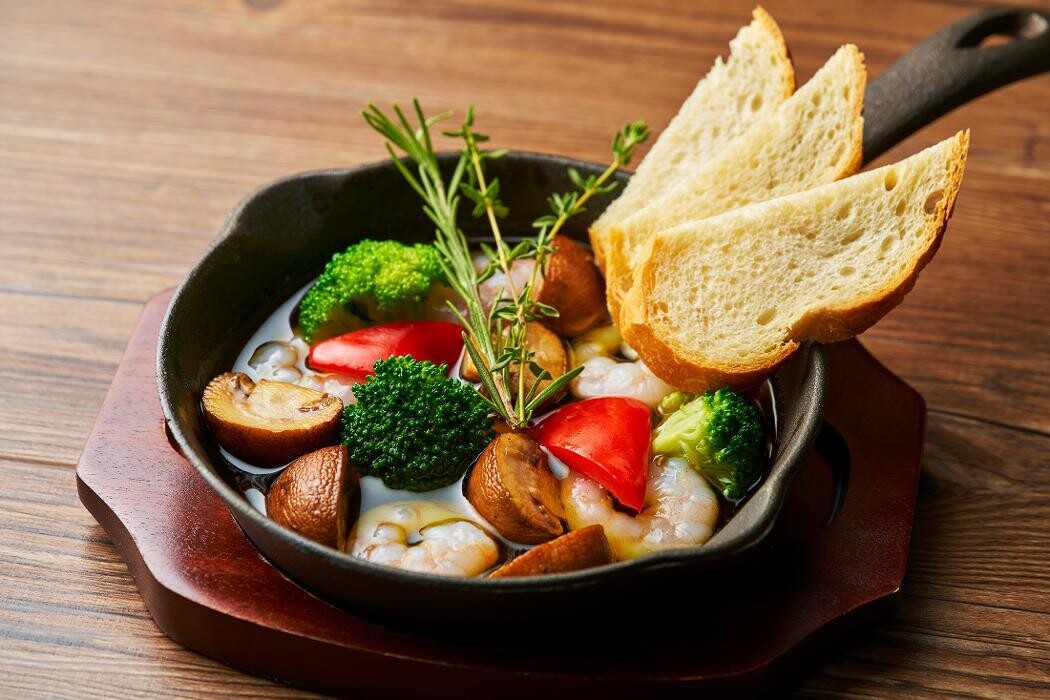 Images SARAS CAFE & BRASSERIE