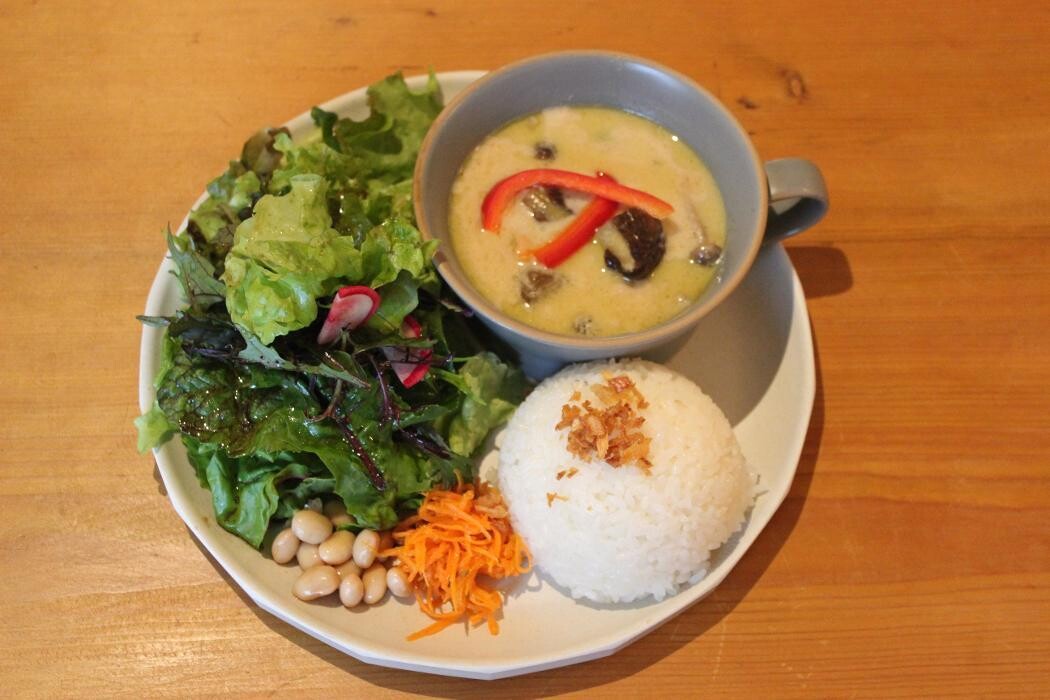 Images sugar(シュガー) ～ 店名とは裏腹に、スパイス料理がウリの店 ～