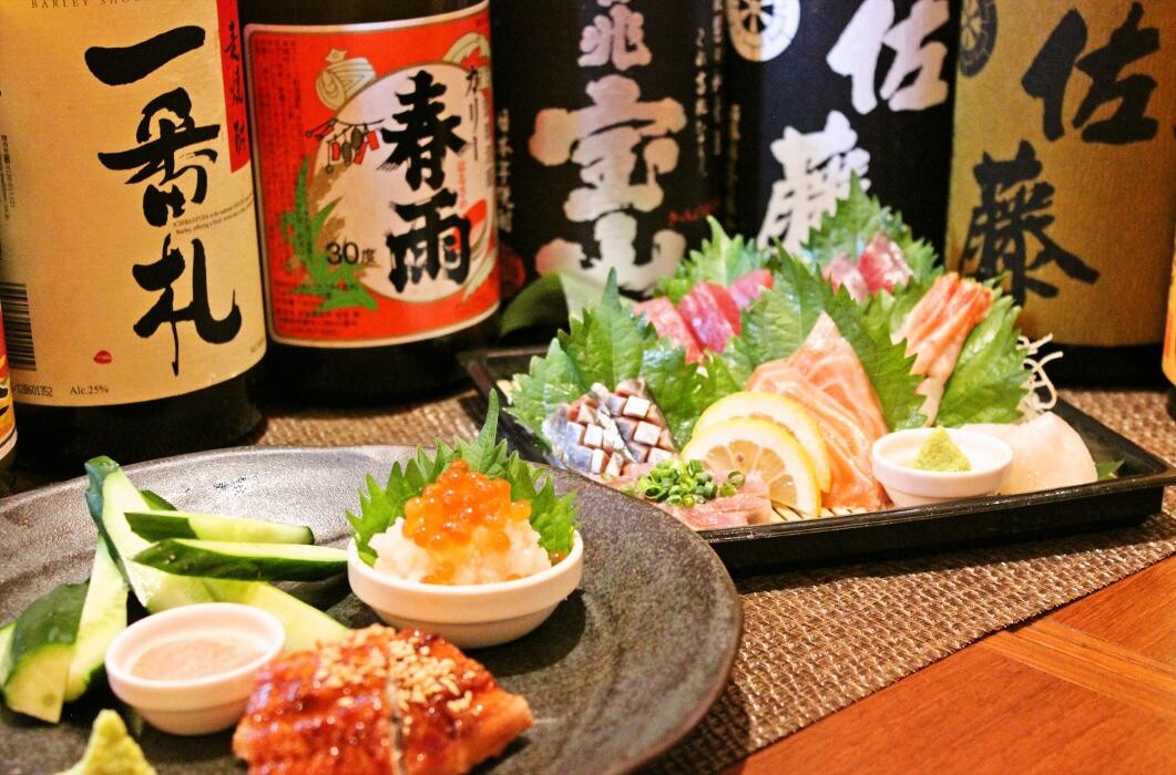 Images 海鮮居酒屋 まんげつ 五反田店 すしと刺身