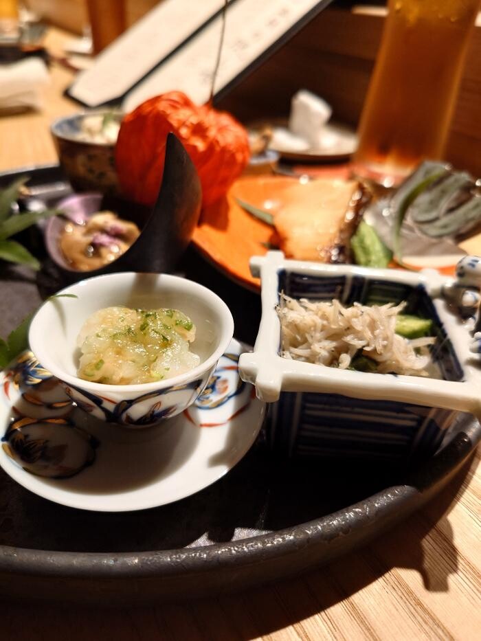 Images 田町鮨 惠万