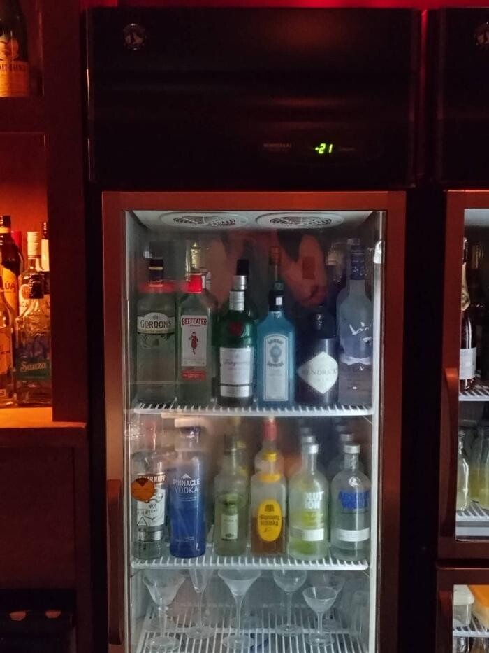 Images トロワバー