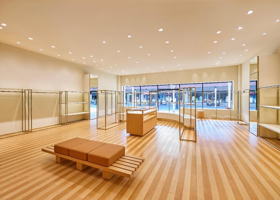 Images AMI Paris - Kobe-sanda Outlet Store