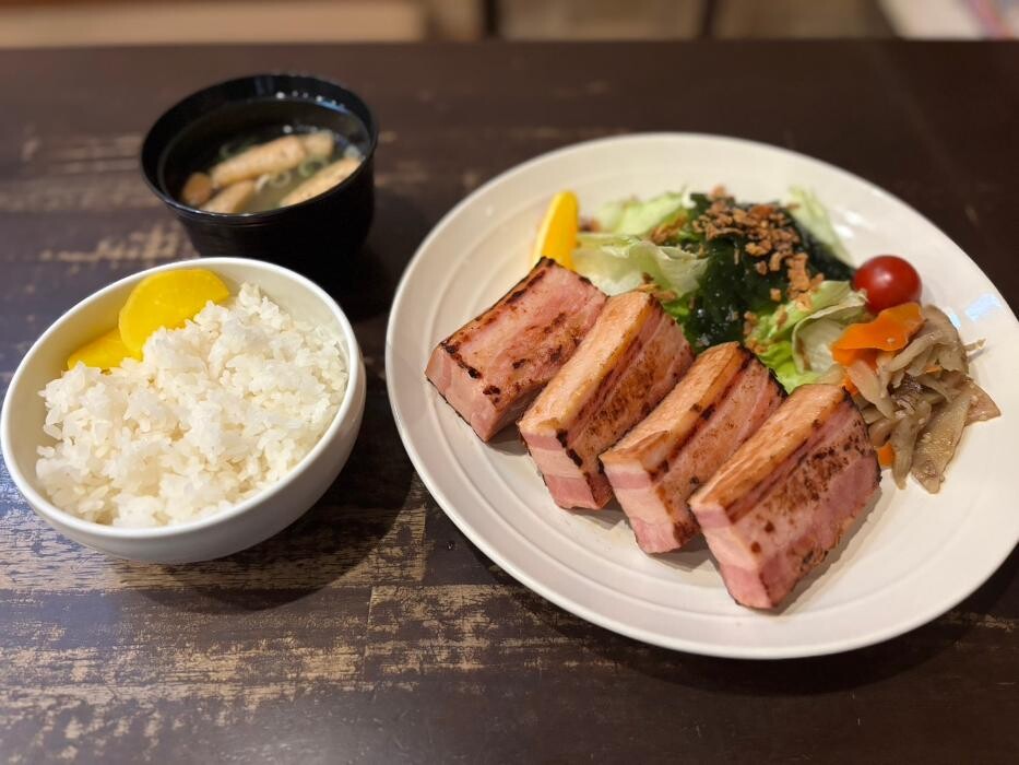 Images R+cafe